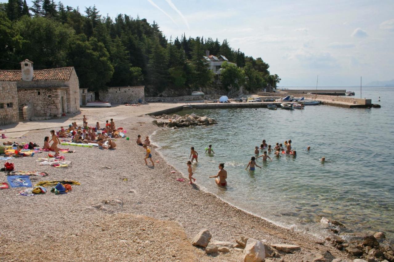 Apartments With A Parking Space Dramalj, Crikvenica - 5592 Bagian luar foto