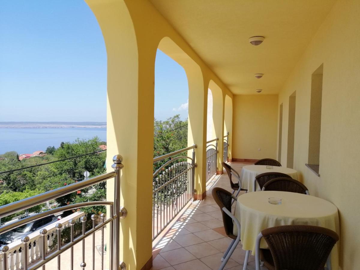 Apartments With A Parking Space Dramalj, Crikvenica - 5592 Bagian luar foto